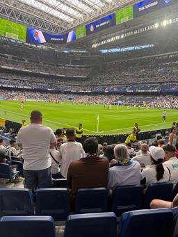 real-madrid 경기장 전경 3